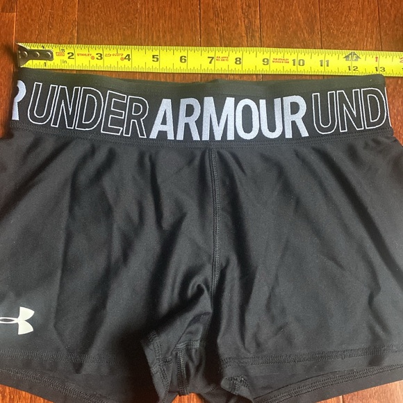 Under Armour Kid's Black Athletic Shorts - Picture 4 of 8